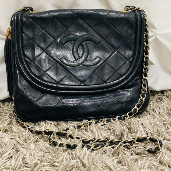 SOLD!!!Authentic Chanel single flap - Picture 3 of 16